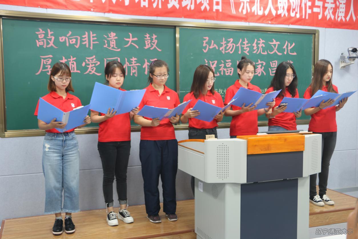 乌鸦传媒
