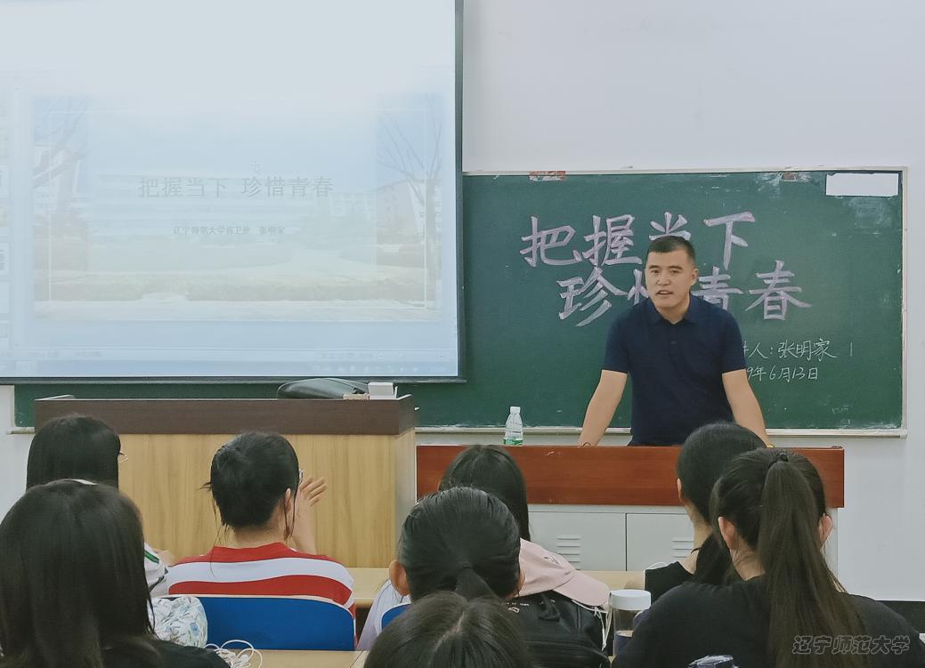 乌鸦传媒