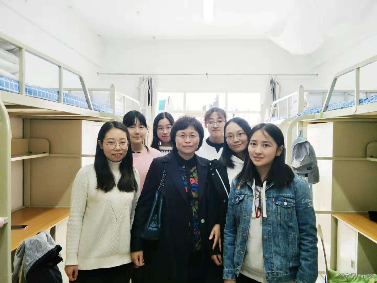 乌鸦传媒