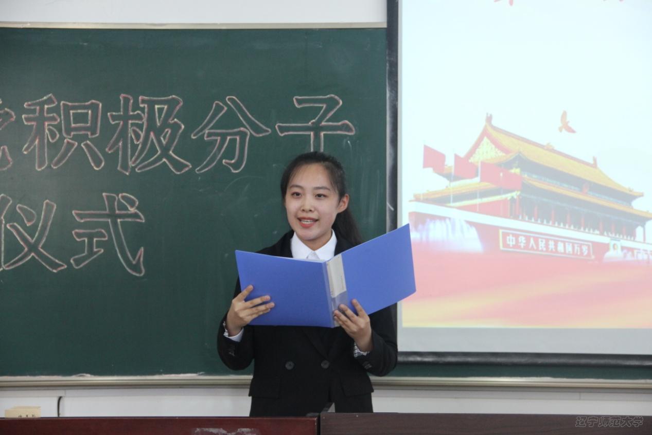 乌鸦传媒
